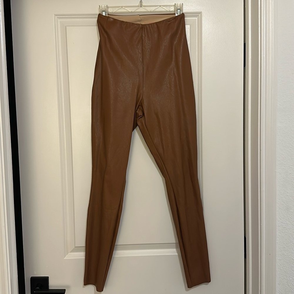 Commando Control Top Faux Leather Leggings in Cocoa